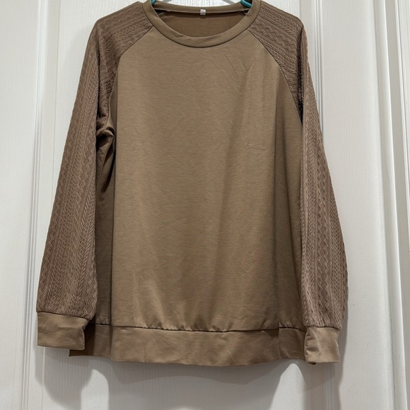 Casual Beige Crew Neck Top 2-pk - Picture 7 of 9